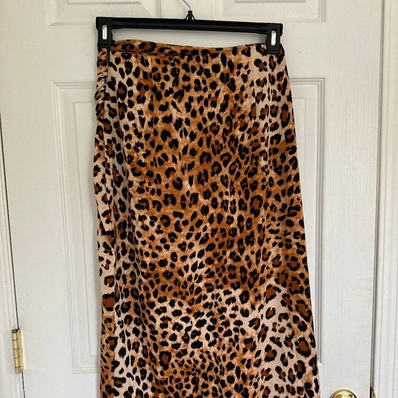Zara, Animal Print Skirt, Leopard, Small, Like New - Picture 7 of 8